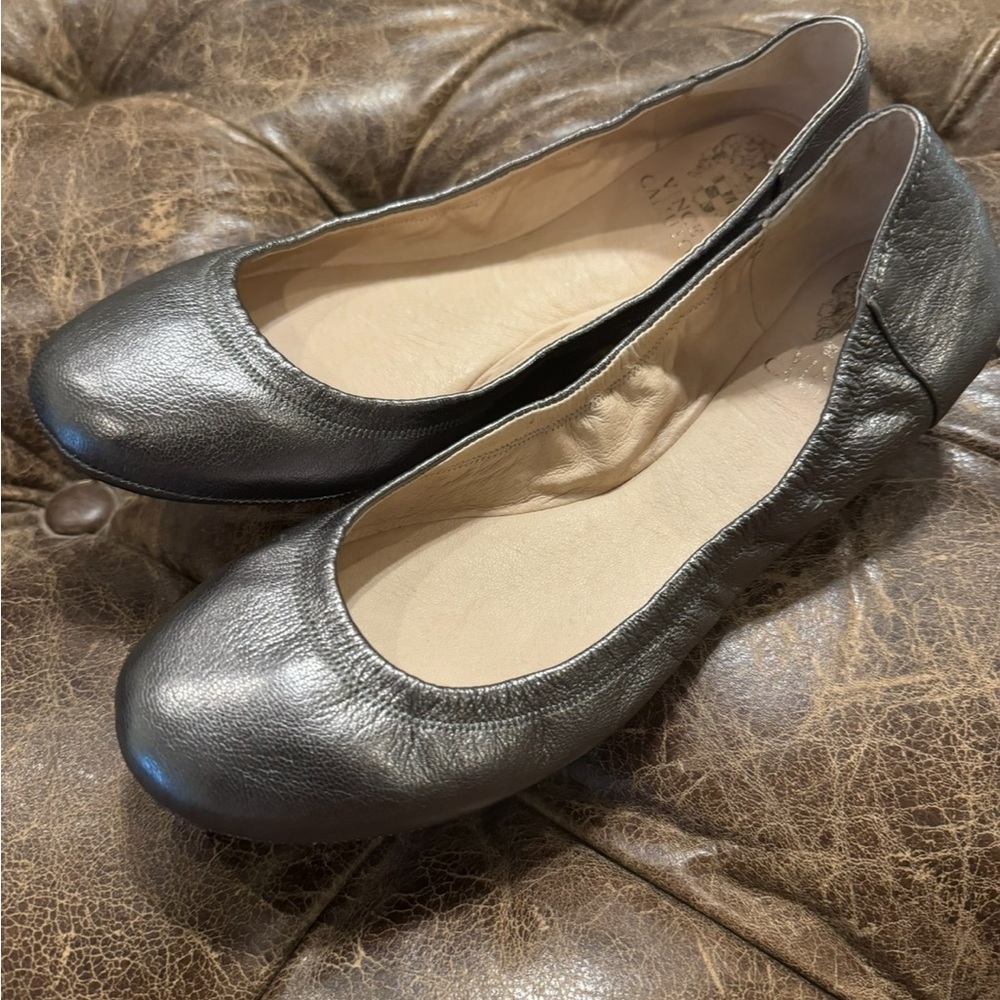 Vince Camuta Grey with Silver Tones Ballet Flats